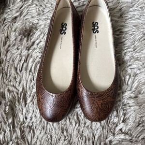 SAS Scenic Cowboy Floral Leather Flats Shoes Size 6.5 Medium